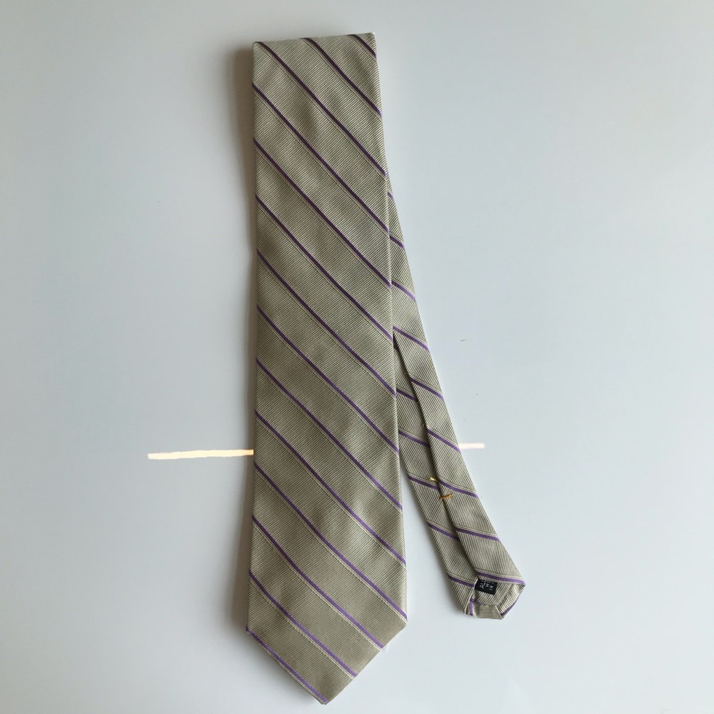 Filo A’Mano tan and light purple silk tie